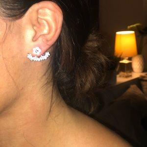 Flower and crystal ear jacket earrings